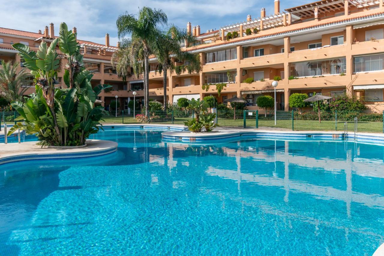 Apartmán Beachside Paradise: Stylish 3br Near The